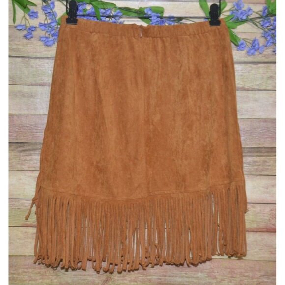 EASEL Lux & Soft Faux Suede Skirt V-Shape Layered Fringe Hem Western Rodeo - Picture 4 of 9